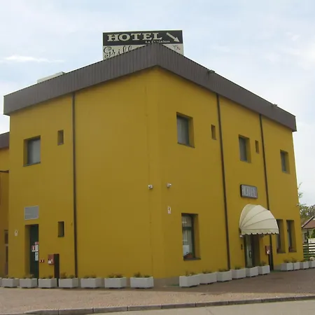 Szálloda Hostiliae Ciminiera