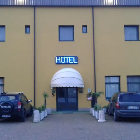 Szálloda Hostiliae Ciminiera 3*